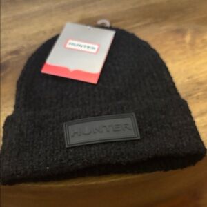 Hunter Classic Black Knit Hat
